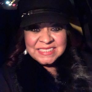 Meet your Posher, Debbie